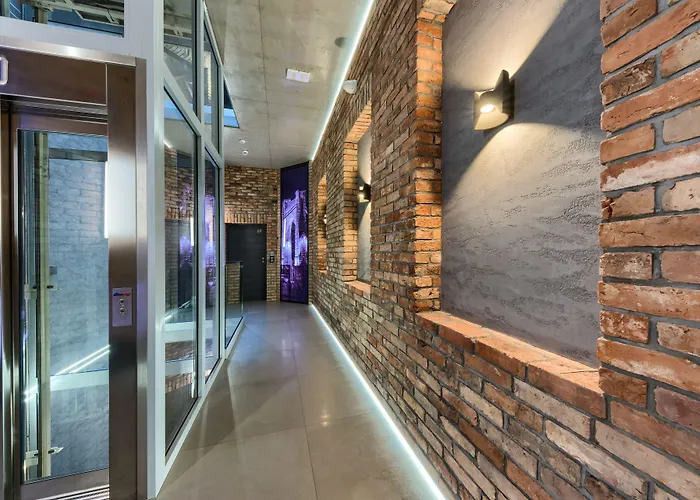 Aparthotel New Lux Wrocław